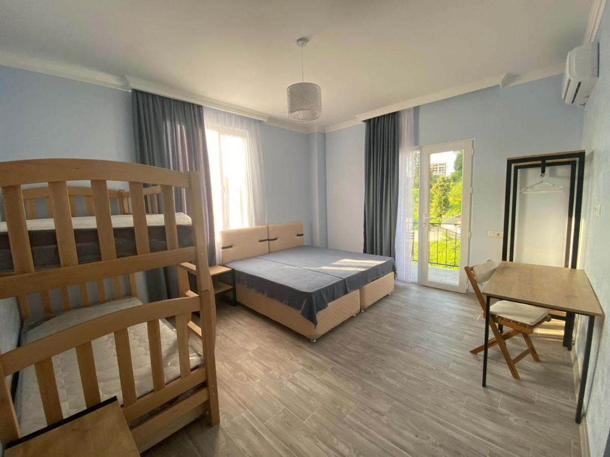 Kemo House Hotel Batumi Kültér fotó